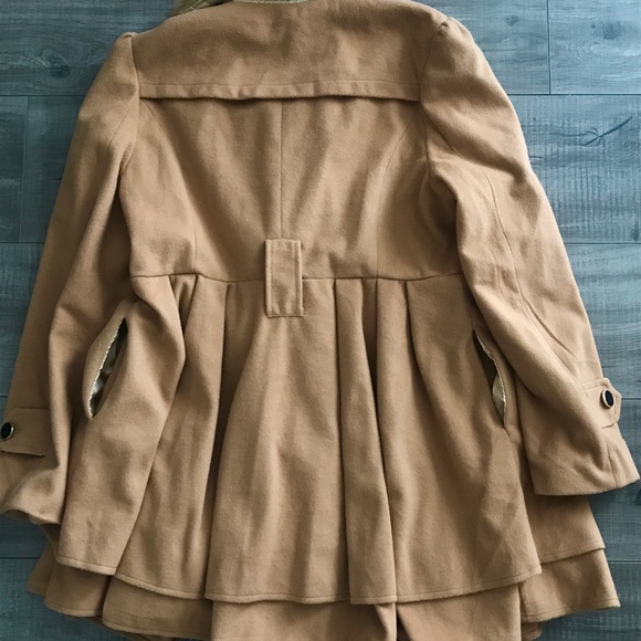 SOLD Tan Ruffle Coat - Picture 3 of 3
